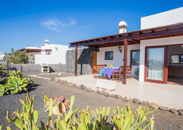 Eslanzarote Caracola, Super Wifi, Sat Tv فيلة